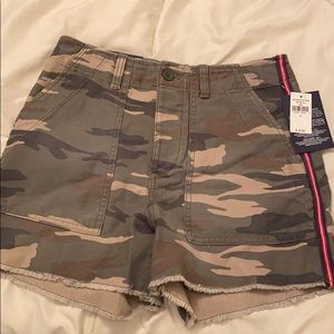 Gap camp shorts
